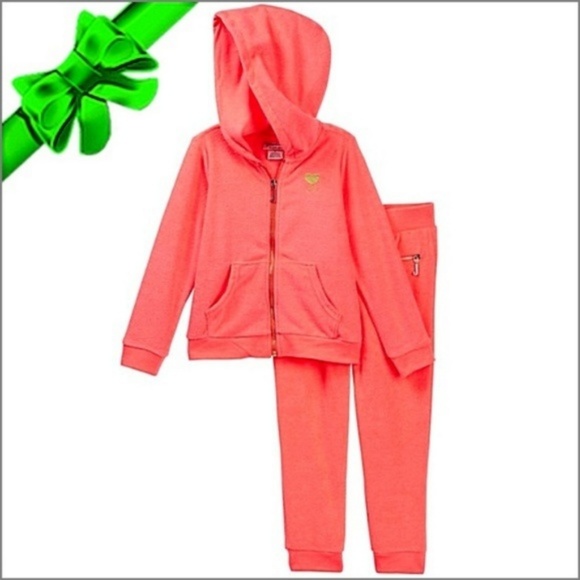 Juicy Couture Terry Jogging Set #go06n10c25c1p35 - Picture 2 of 6